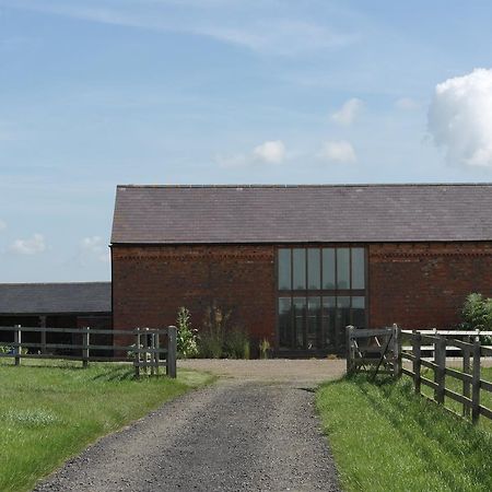 Handley Barn Сілверстоун Екстер'єр фото